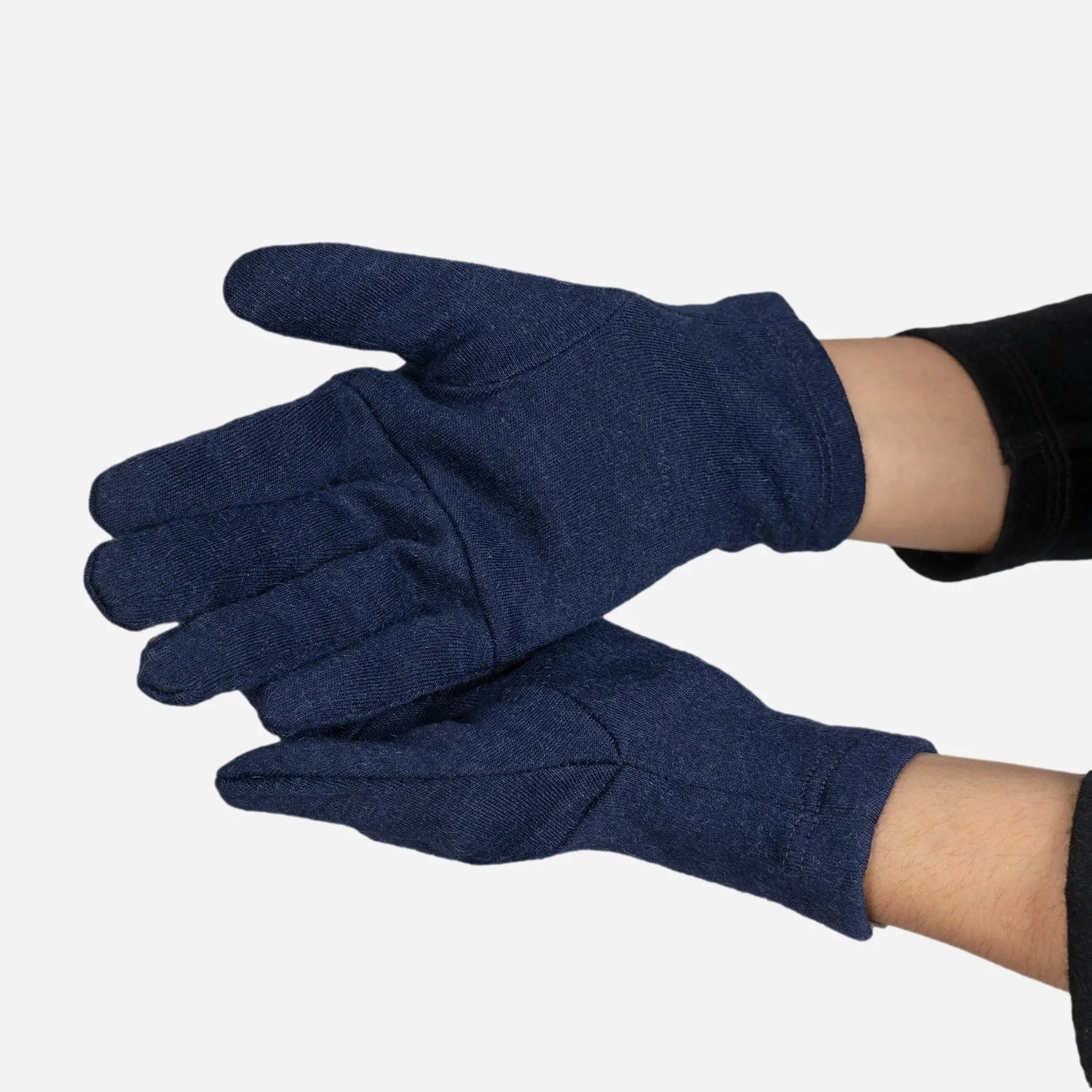 Cozy Unisex Alpaca Wool Gloves - Perfect Warmth, 420 Midweight Comfort.