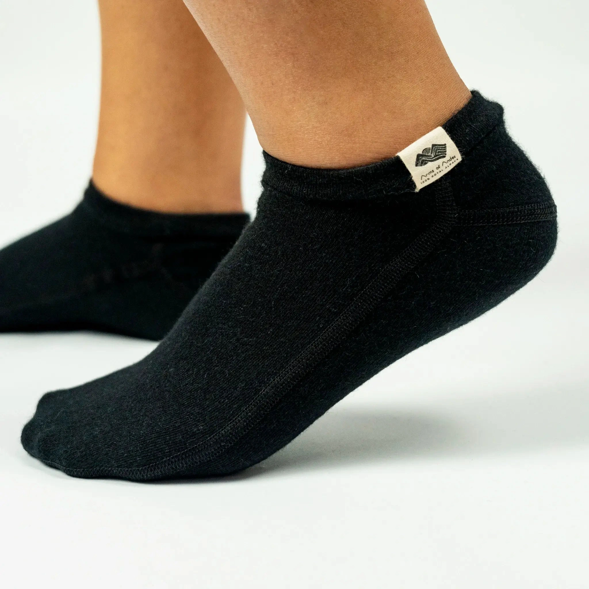 Cozy Alpaca Wool Socks - Warm & Fuzzy Unisex Slides for Winter Comfort